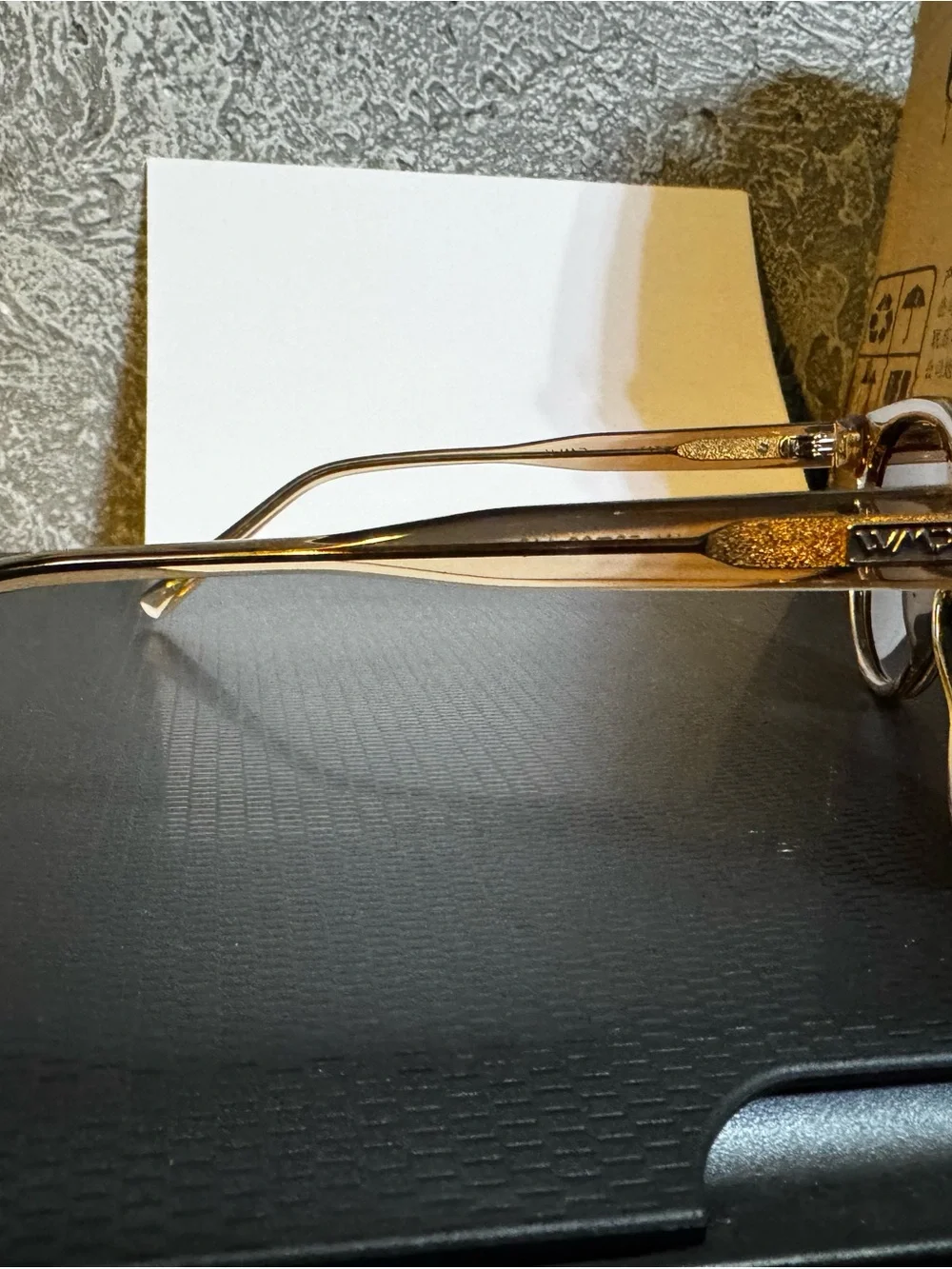 WMP Eyewear Tate Round Sunglasses in Light Crystal Brown